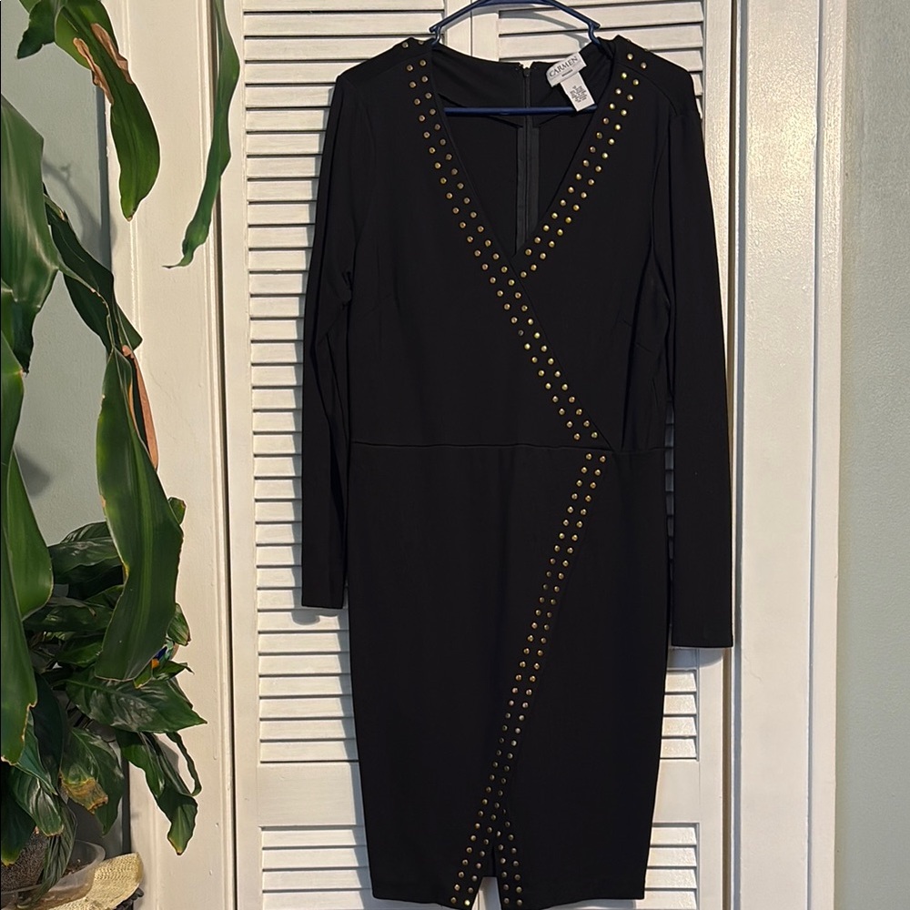 Carmen Marc Valvo Black Knee-Length Embellished Sheath Dress with Long Sleeves